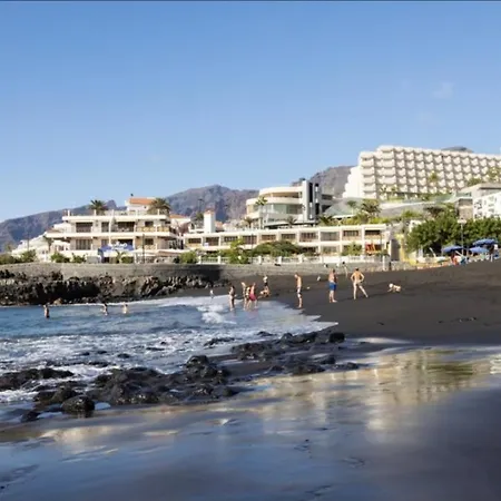 Gigantes,luxury Aircon, Views And Pools