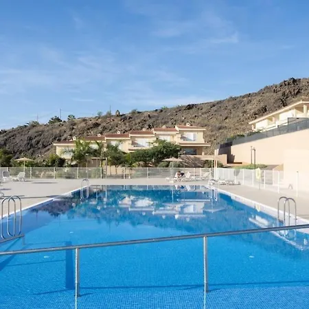 Gigantes Paradise Aircon And Views Apartman *