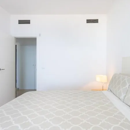Gigantes,luxury Aircon, Views And Pools Apartamento
